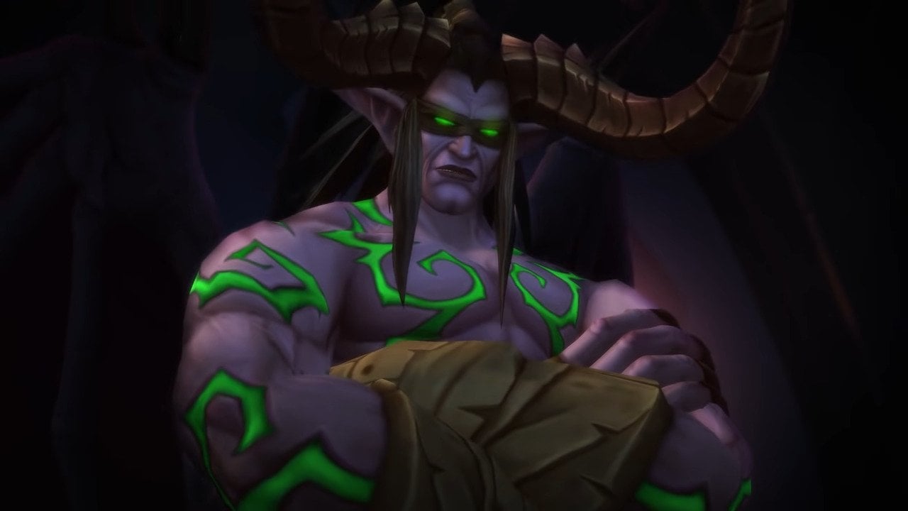 Illidan standing with crossed hands.