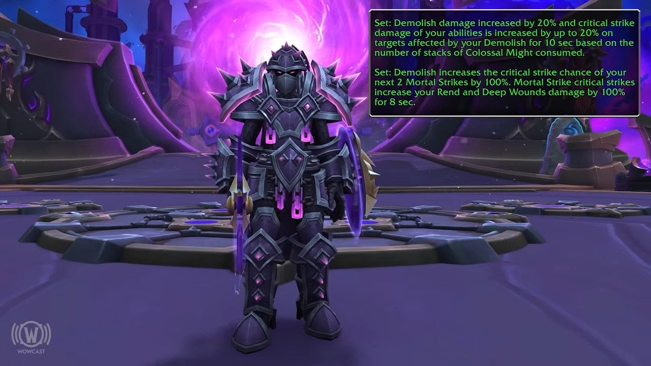 A Colossus Warrior TWW Season 3 Tier set, with it's effect demonstration.
